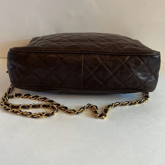 CHANEL brown lamb skin camera bag - Picture 6 of 16